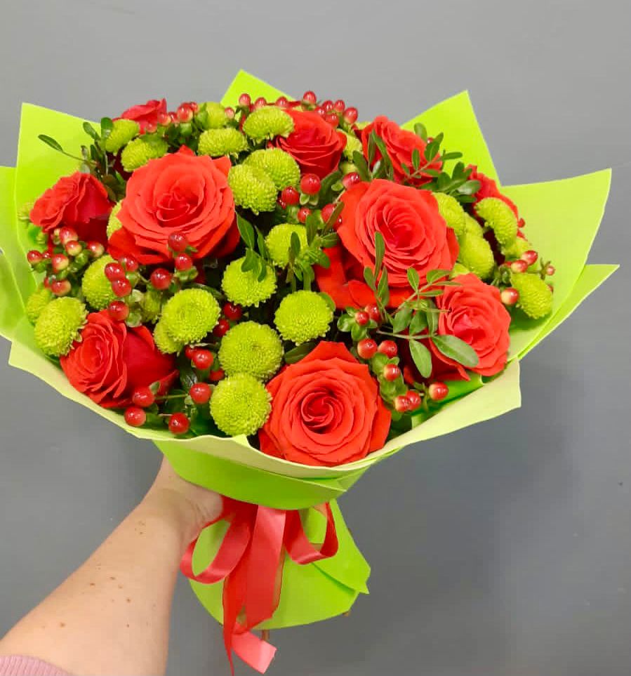 Букет цветов из: Хризантемы и Розы в Первомайском Республика Крым