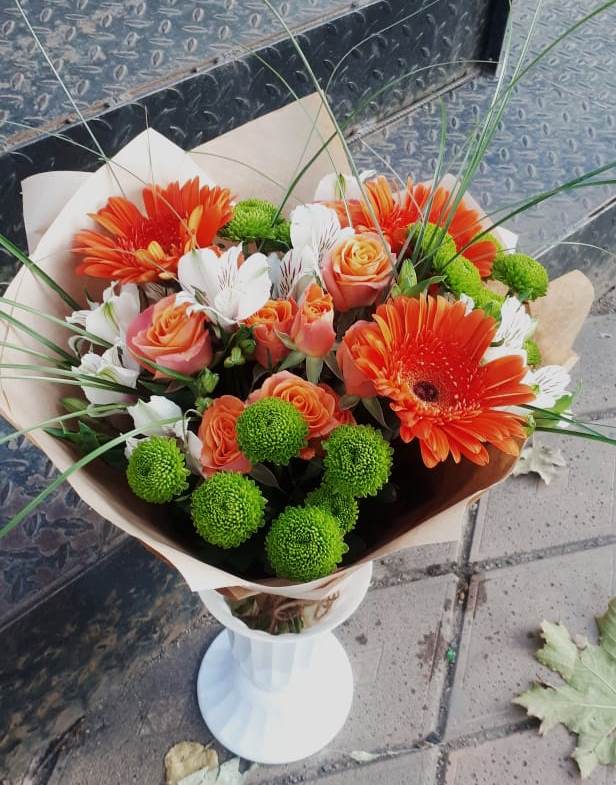 Букет цветов из: Герберы, Хризантемы, Альстромерии и Розы в Первомайском Республика Крым