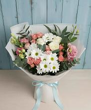 Букет цветов из:  Розы, Лизиантусы и Хризантемы #REPLACE_PRED# Первомайском Республика Крым