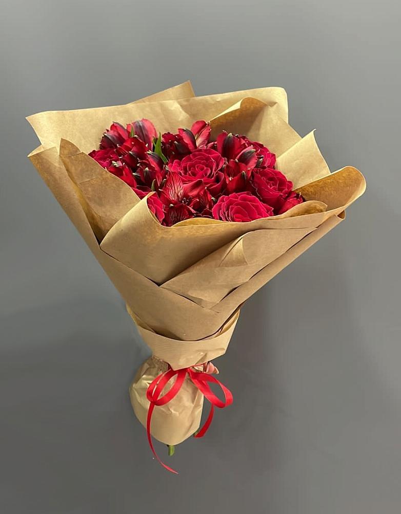 Букет цветов из: Альстромерии и Розы в Первомайском Республика Крым