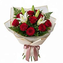 Букет цветов из:  Лилии и Розы в Первомайском Республика Крым