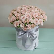 Цветочная композиция из Розы в шляпной коробке в Первомайском Республика Крым