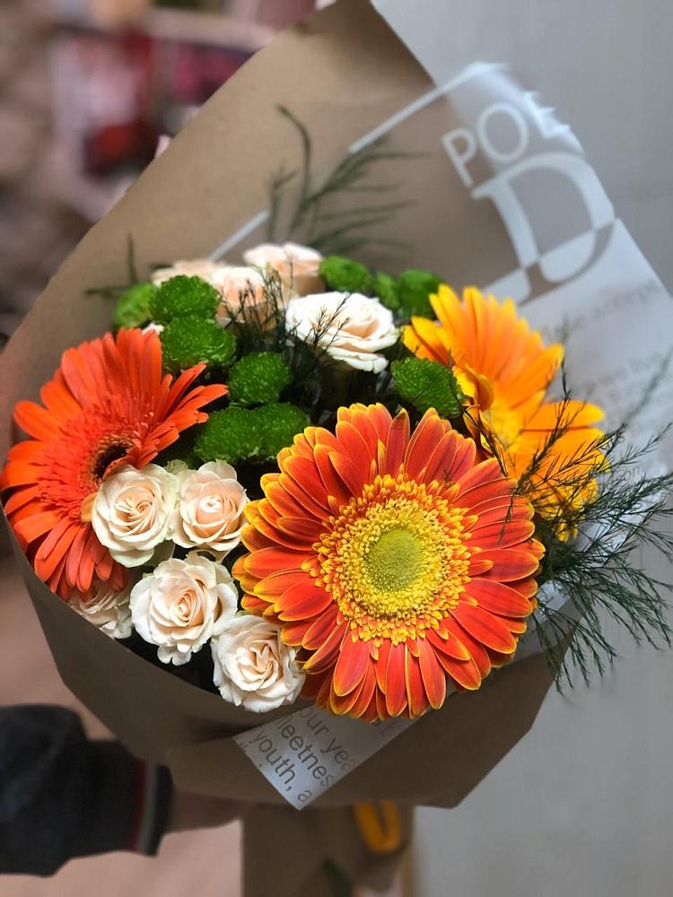 Букет цветов из: Герберы, Хризантемы и Розы в Первомайском Республика Крым